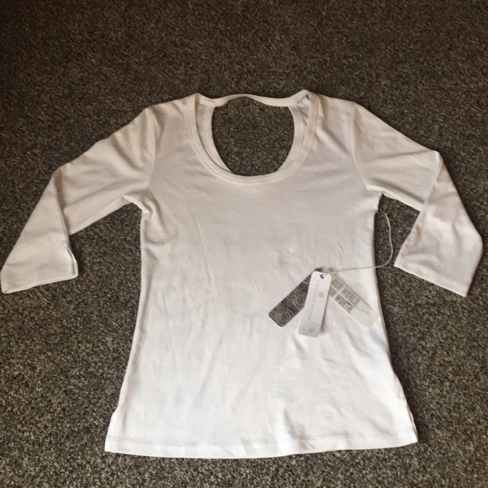 Never used Indigenous organic shirt
